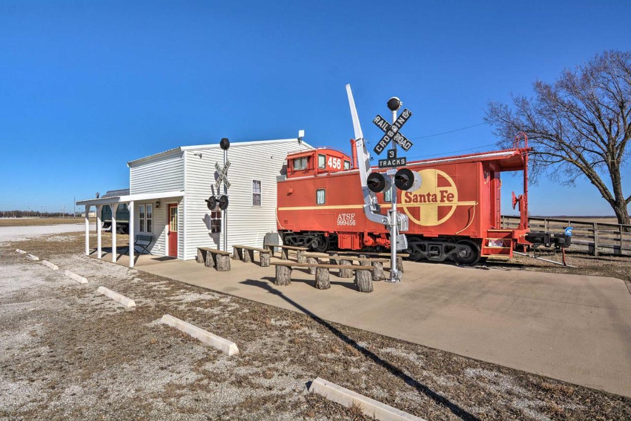 Unique Joplin Gem Converted Train Car Studio 外观 照片