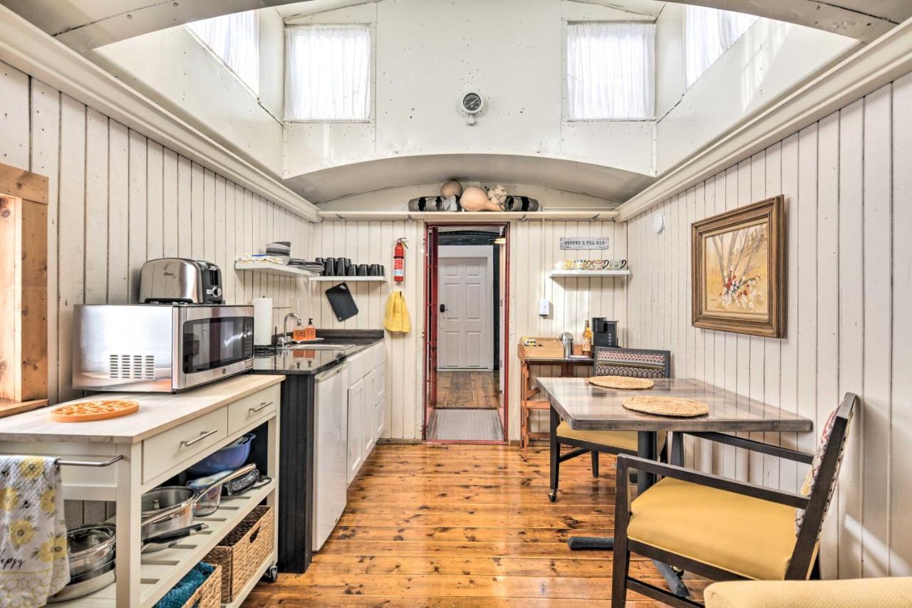 Unique Joplin Gem Converted Train Car Studio 外观 照片